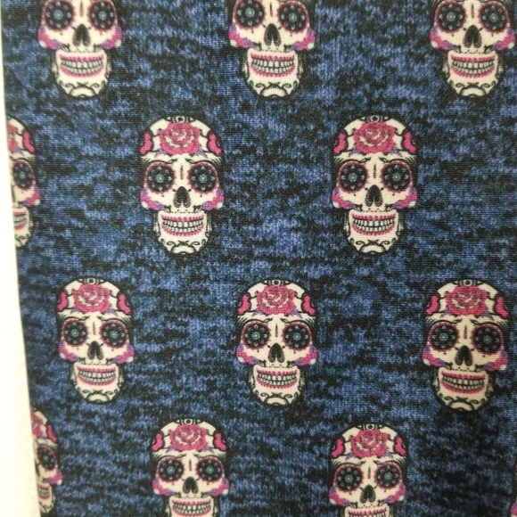 Pixie Lane Skull Leggings NWT - Picture 7 of 7